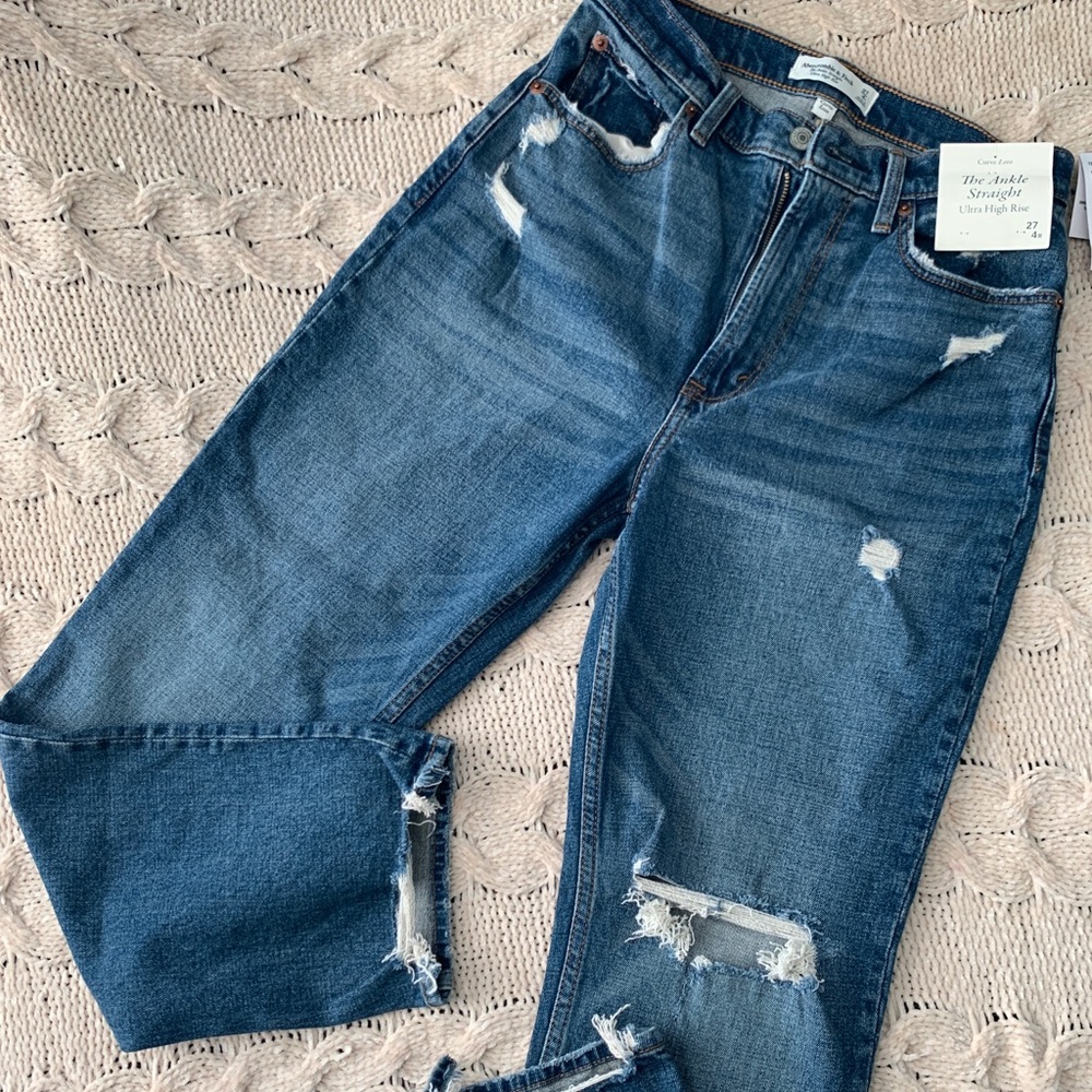 Ankle Straight Jeans- Curve Love Ultra High Rise